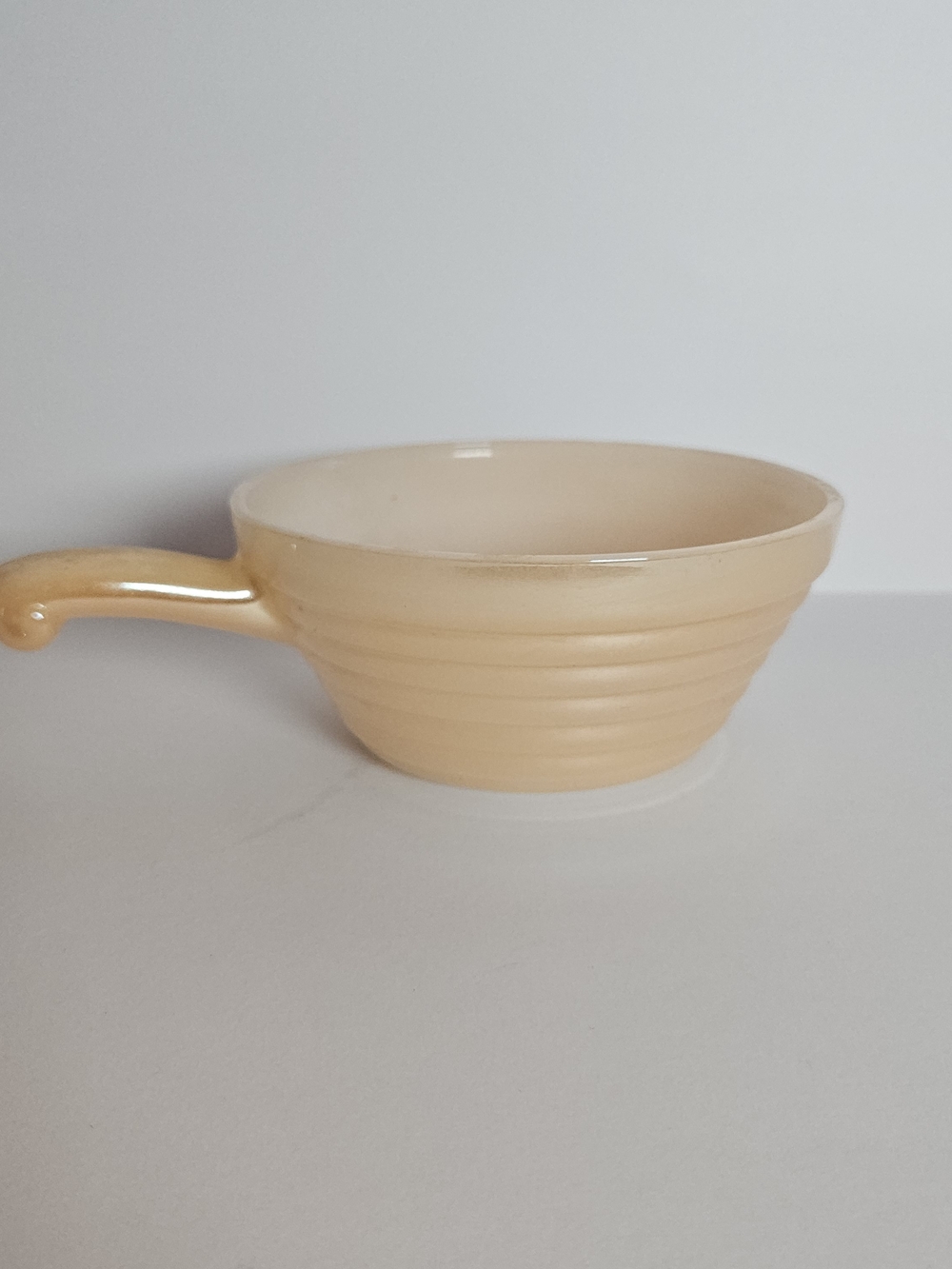 Vintage Fire King Peach Lusterware Beehive Soup Bowl With Handle